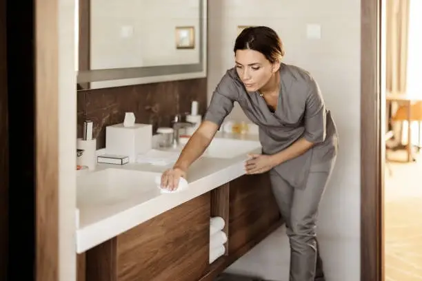 imgi_11_hotel-cleaning-service
